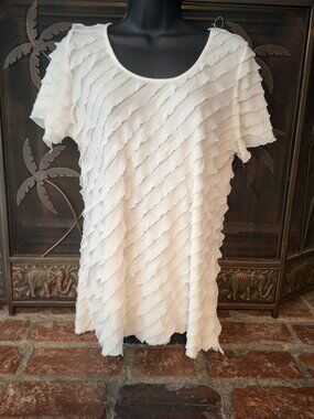 5/$15 - Lavish Y2K White Tiered Ruffle Stretch Shimmy Blouse Knit Tee XL